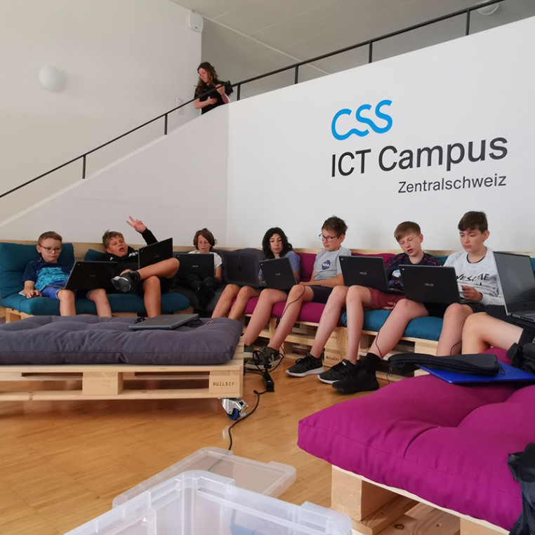 ICT Scouts - Ausbildung IT - Bildung IT - Förderung IT - IT-Nachwuchsförderung - Förderung Jugendliche IT - TechTalents -  Scouting Tech-Sektor - Technologieförderung - Ausbildung Applikationsentwickler – Förderung Applikationsentwickler -  Ausbildung Informatiker - Förderung Informatiker - Ausbildung Webdesign - Förderung Webdesign - Ausbildung Cybersecurity - Förderung Cybersecurity -Ausbildung KI - Förderung KI - ICT Campus Handelskammer beider Basel - ICT Campus Bern - CSS ICT Campus Zentralschweiz - ICT Campus Mägenwil - Smartfeld ICT Campus St. Gallen - ICT Campus Thun - ICT Campus Zürich - ICT Scouts gestaltet heute die Zukunft der ICT Fachkräfte von morgen - jetzt Kontakt aufnehmen! ICT Scouts - Training IT - Education IT - Promotion IT - IT Talent Development - Youth IT Promotion - TechTalents - Scouting Tech Sector - Technology Promotion - Training Application Developers - Promotion Application Developers - Training Computer Scientists - Promotion Computer Scientists - Training Web Design - Promotion Web Design - Training Cybersecurity - Promotion Cybersecurity - Training AI - Promotion AI - ICT Campus Chamber of Commerce of Basel - ICT Campus Bern - CSS ICT Campus Central Switzerland - ICT Campus Mägenwil - Smartfield ICT Campus St. Gallen - ICT Campus Thun - ICT Campus Zurich - ICT Scouts is shaping the future of tomorrow's ICT professionals - contact us now!